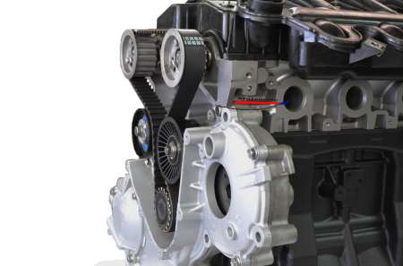 Photo ads/1176000/1176272/a1176272.jpg : Moteur renault trafic 2.5-dci