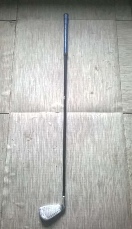 Photo ads/1182000/1182542/a1182542.jpg : Club de golf. Fer de 6 (à cavité arrière) 