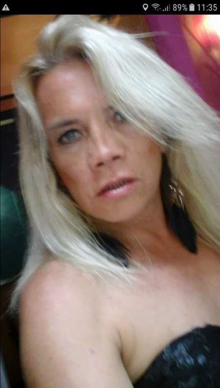 Photo ads/1376000/1376144/a1376144.png : jolie trans passive ou active reçois