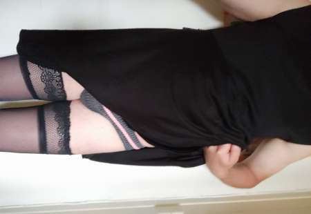 Photo ads/1484000/1484825/a1484825.jpg : Travesti pour recontre coquine