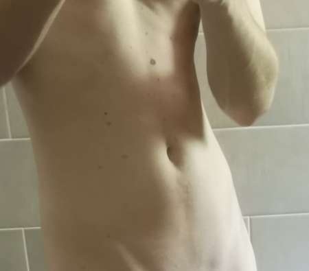 Photo ads/1491000/1491545/a1491545.jpg : Laissez moi féconder votre soumise.