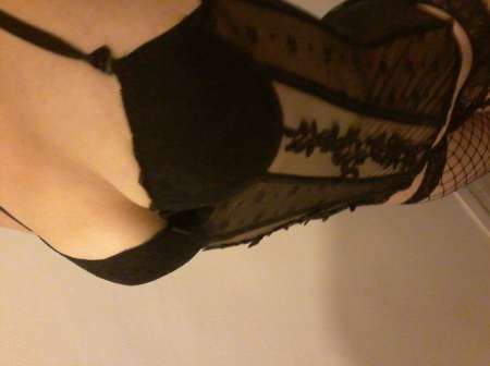 Photo ads/1709000/1709083/a1709083.jpg : Charmente niki pour rdv coquin