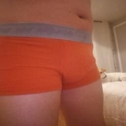 Photo ads/1772000/1772988/a1772988.jpg : Recherche complicité