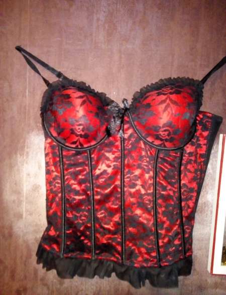 Photo ads/1783000/1783939/a1783939.jpg : lingerie sexy et sexe pour femmes libérées toutes