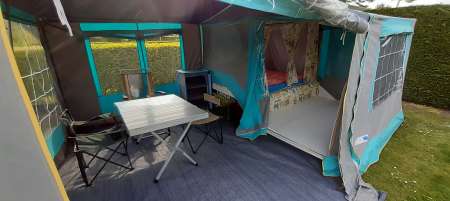 Photo ads/1796000/1796787/a1796787.jpg : caravane pliante saurium