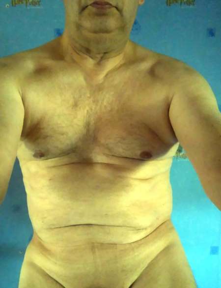 Photo ads/1853000/1853693/a1853693.jpg : Voyeur ch F exhibitionniste
