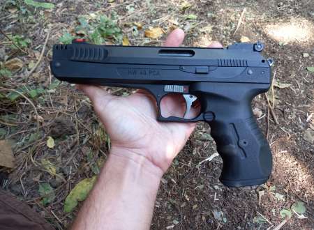 Photo ads/1854000/1854777/a1854777.jpg : Pistolet à air comprimé