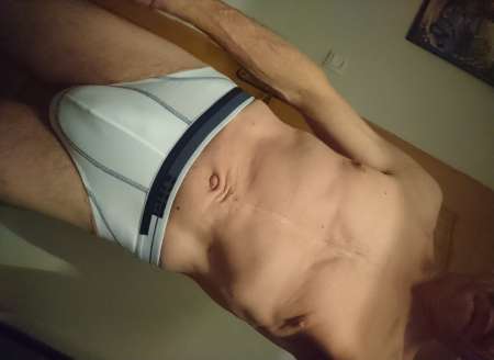 Photo ads/1865000/1865925/a1865925.jpg :  Homme à sucer