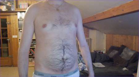 Photo ads/1900000/1900069/a1900069.jpg : Puceau cherche femme pour rencontre coquine.