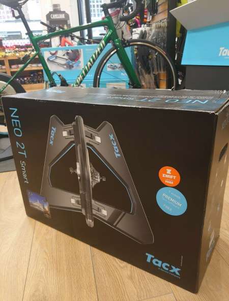 Photo ads/1910000/1910744/a1910744.jpg : TACX NEO 2 DIRECT DRIVE TURBO TRAINER