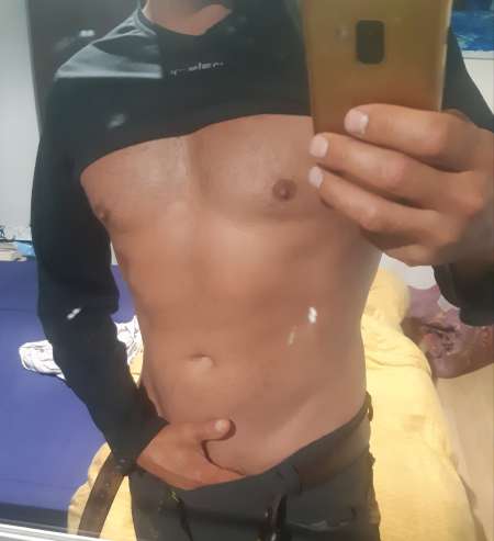 Photo ads/1912000/1912052/a1912052.jpg :  H pour couple Candau ou coquine