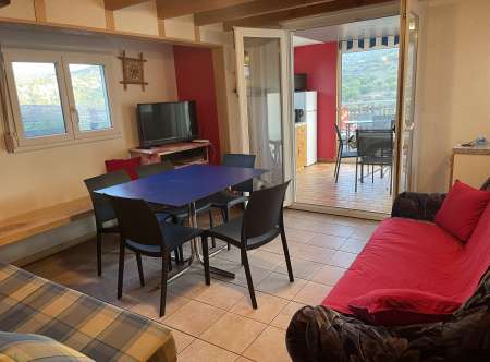 Photo ads/1992000/1992005/a1992005.jpg : Maison dans domaine privé avec piscine