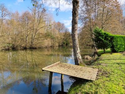 Photo ads/1996000/1996125/a1996125.jpg : LOCATION DE COUP DE PECHE