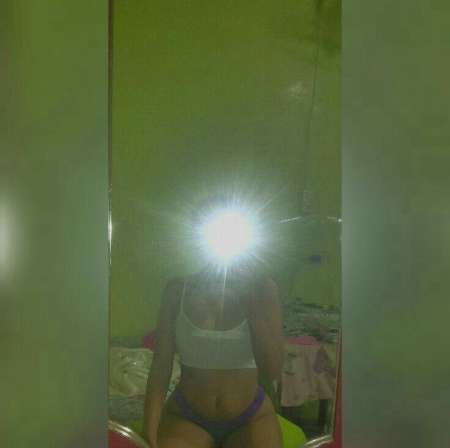 Photo ads/2001000/2001008/a2001008.jpg :  ÉCHANGE DE PHOTOS / VIDÉOS PAYANTES