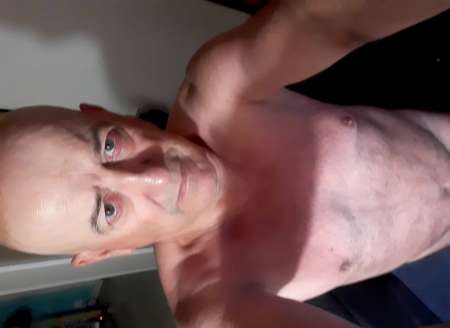 Photo ads/2015000/2015669/a2015669.jpg : HOMME RECHERCHE FEMME POUR SEXE