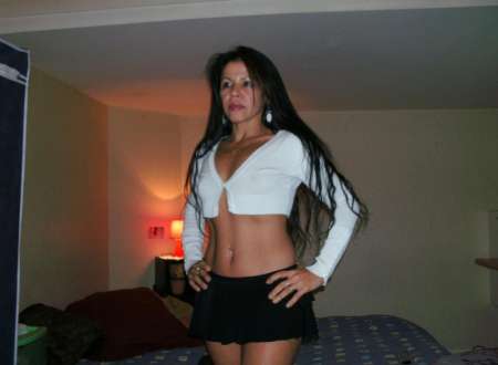 Photo ads/2021000/2021875/a2021875.jpg : Brune charmante