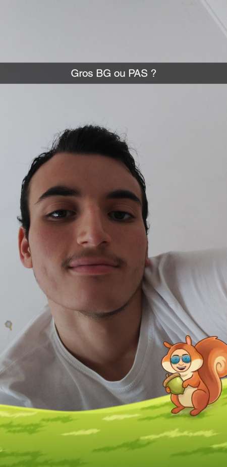 Photo ads/2028000/2028314/a2028314.jpg : Je propose des massages gratuit chez la personne