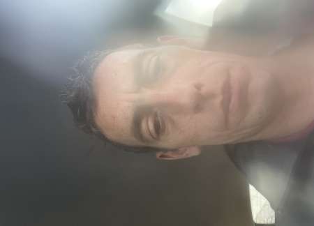 Photo ads/2033000/2033544/a2033544.jpg : Homme recherche femme