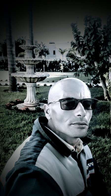 Photo ads/2042000/2042095/a2042095.jpg : Gardien ville Rabat