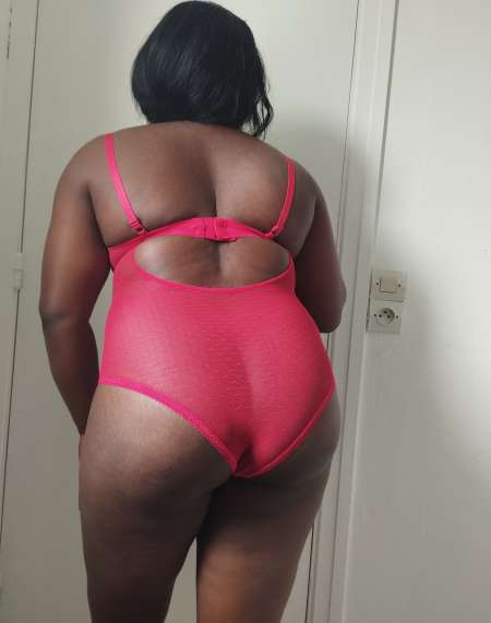 Photo ads/2045000/2045324/a2045324.jpg :  Massage moment de joie loisirs et détente