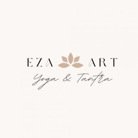 Photo ads/2086000/2086845/a2086845.jpg : Professeure de yoga et masseuse professionnelle