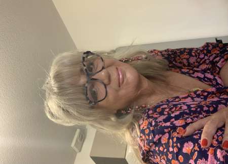 Photo ads/2097000/2097123/a2097123.jpg : Rencontre. Favorisez les sms ou appels svp