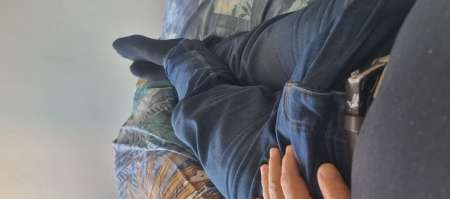 Photo ads/2113000/2113329/a2113329.jpg : Hom pr Discussions chaudes au telephone avec femme