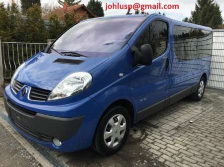 Photo ads/2195000/2195835/a2195835.jpg : Minibus renault trafic 2 passenger 9 places