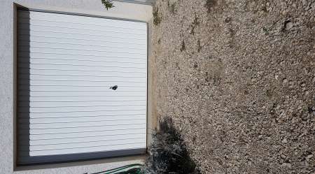 Photo ads/2209000/2209704/a2209704.jpg : donne porte garage basculante