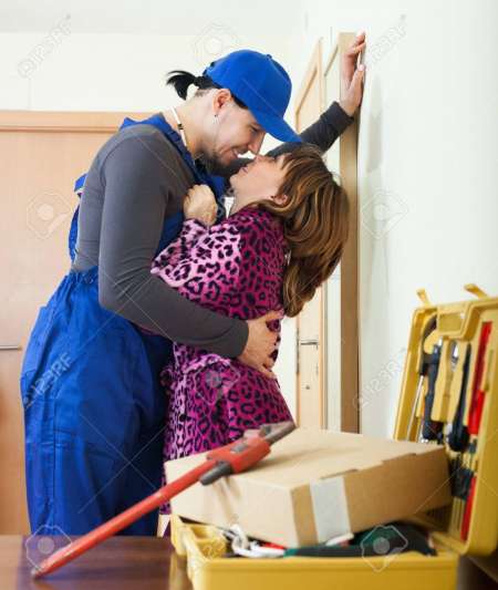 Photo ads/2231000/2231188/a2231188.jpg : je suis plombier et electicien