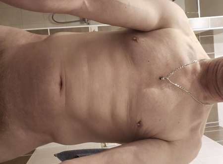 Photo ads/2243000/2243946/a2243946.jpg : Homme pour femme en manque.