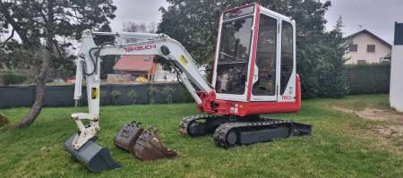 Photo ads/2260000/2260135/a2260135.jpg : mini pelle 2T200 TAKEUCHI
