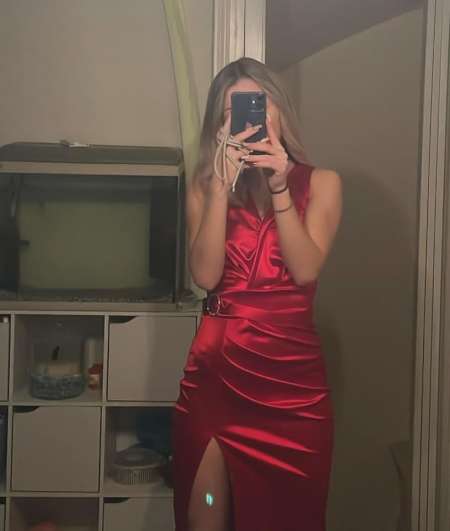 Photo ads/2260000/2260705/a2260705.jpg : femme pulpeuse dispo