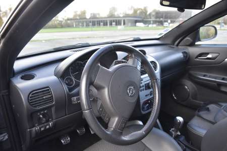 Photo ads/2268000/2268466/a2268466.jpg :  COUPE OPEL TIGRA