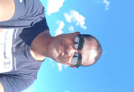 Photo ads/2287000/2287545/a2287545.jpg : Bonjour je suis gays originaire de ile de la reu