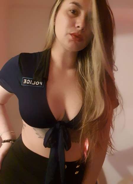 Photo ads/2289000/2289096/a2289096.jpg : Mika Belle sur Tours