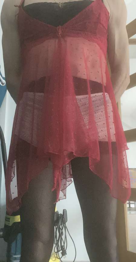 Photo ads/2301000/2301434/a2301434.jpg : découverte entre homme ou travesti