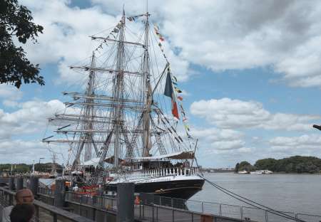 Photo ads/2315000/2315270/a2315270.jpg : Massage sensuel naturiste entre hommes