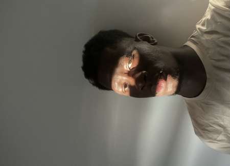 Photo ads/2319000/2319716/a2319716.jpg : Cherche une cougar et autre