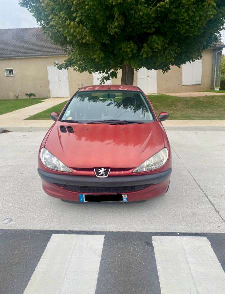 Photo ads/2335000/2335289/a2335289.jpg : A VENDRE PEUGEOT 206