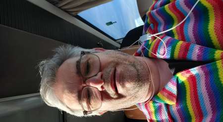 Photo ads/2340000/2340700/a2340700.jpg : Escort pour homme 30/75 ans