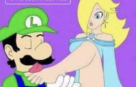 Photo ads/2346000/2346415/a2346415.jpg : Cherche jeune femme pour Fetish pieds