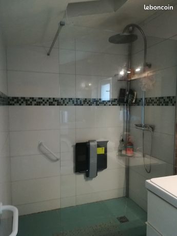 Photo ads/2347000/2347652/a2347652.jpg : Pour salle d'eau