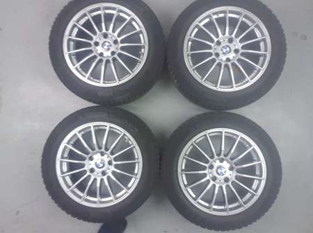 Photo ads/2365000/2365486/a2365486.jpg : roues completes neige BMW série .3
