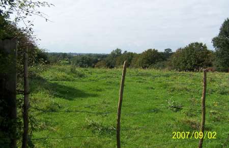 Photo ads/2372000/2372022/a2372022.jpg : terrain constructible département du Nord (59440)