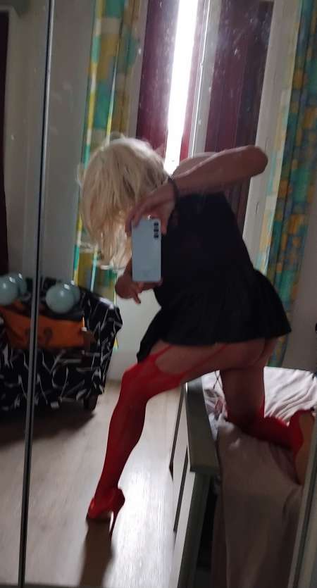 Photo ads/2377000/2377058/a2377058.jpg : Trav coquine soumise