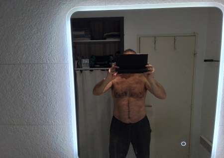 Photo ads/2386000/2386835/a2386835.jpg :  Relation avec une femme