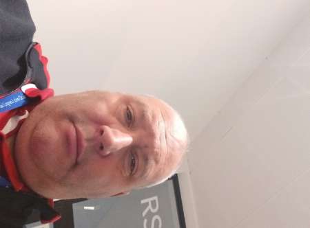 Photo ads/2395000/2395911/a2395911.jpg : Bricolage contre massage