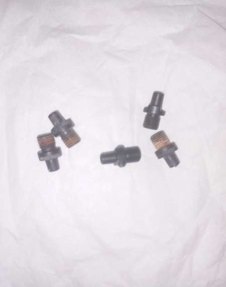 Photo ads/2397000/2397337/a2397337.jpg : 6 X Cheminée pour revolver poudre noir calibre 36