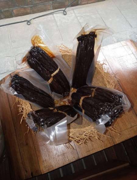 Photo ads/2398000/2398076/a2398076.jpg : VENTE DES EPICES